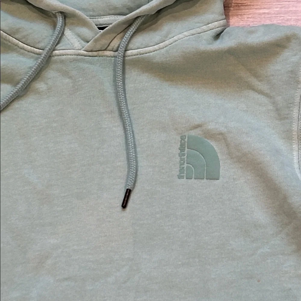 The North Face Men's mint green pull over hoodie size small